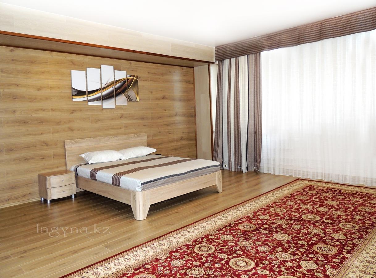 Hôtel Laguna à Kostanay Extérieur photo