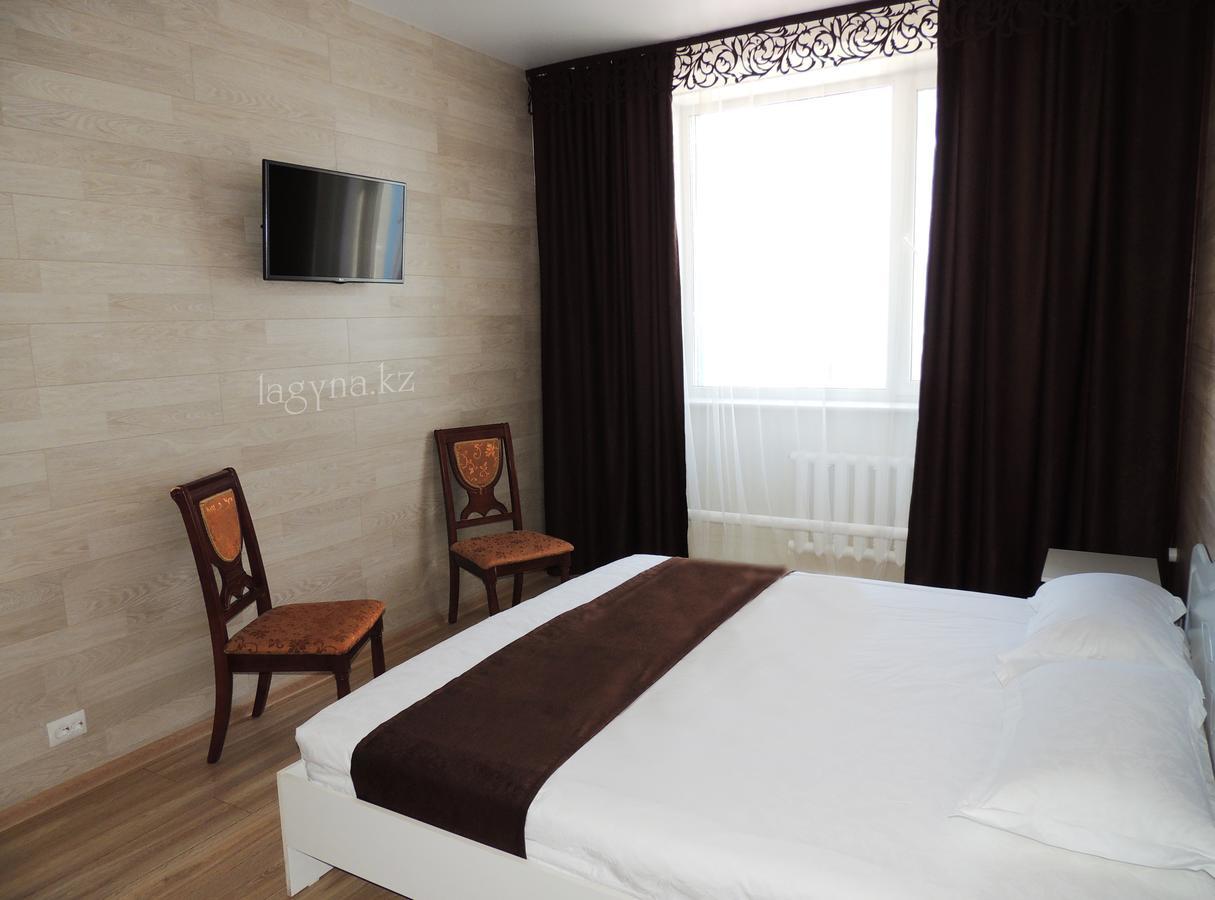 Hôtel Laguna à Kostanay Extérieur photo