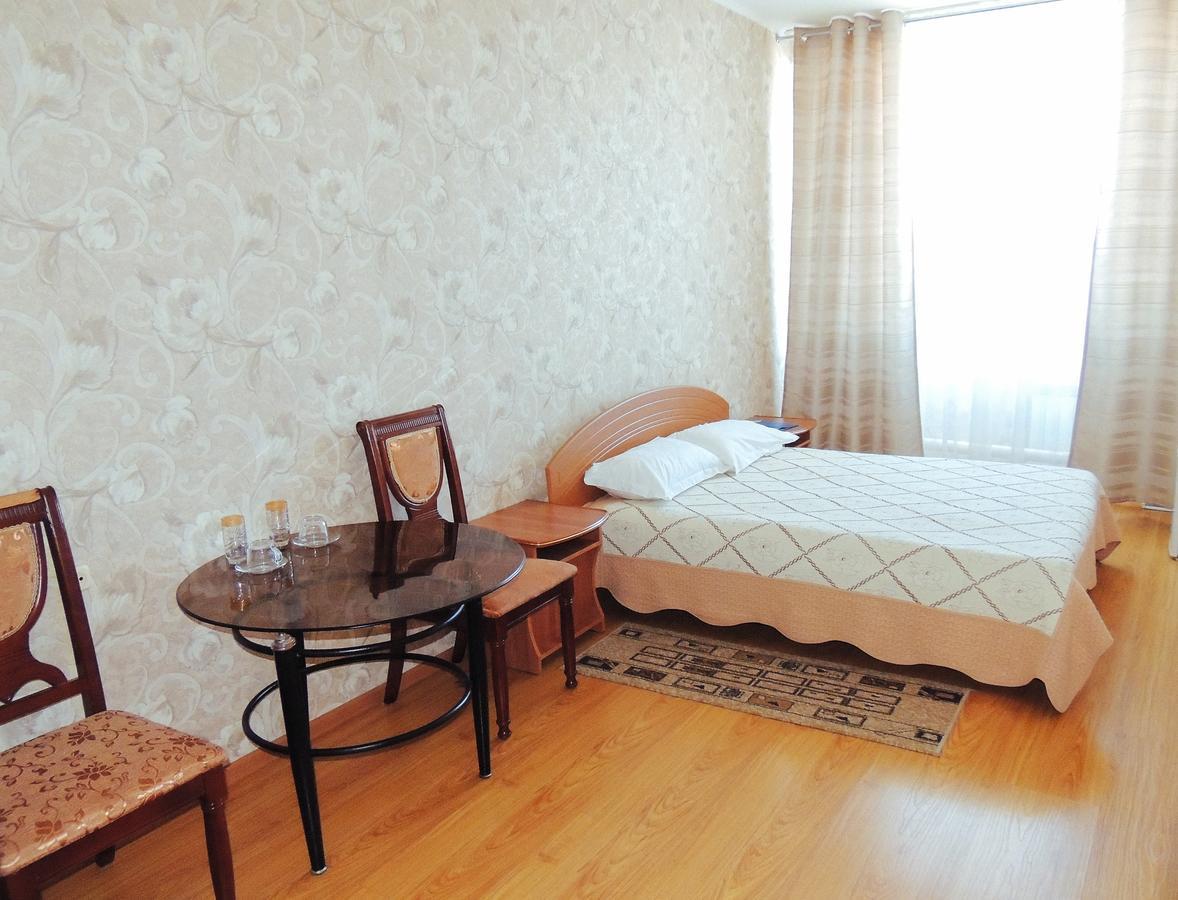 Hôtel Laguna à Kostanay Extérieur photo