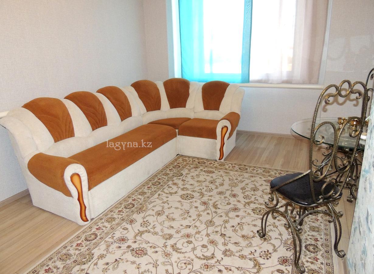 Hôtel Laguna à Kostanay Extérieur photo