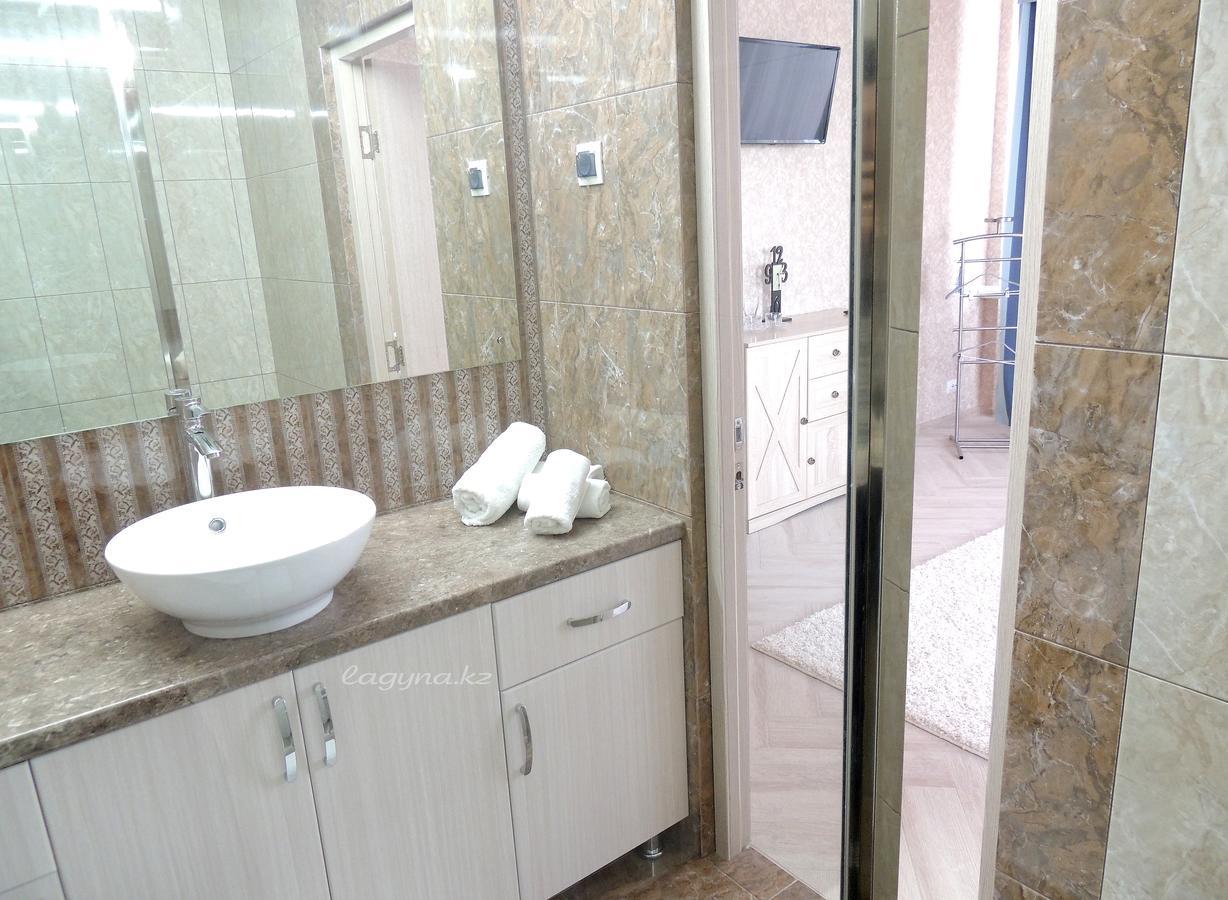 Hôtel Laguna à Kostanay Chambre photo