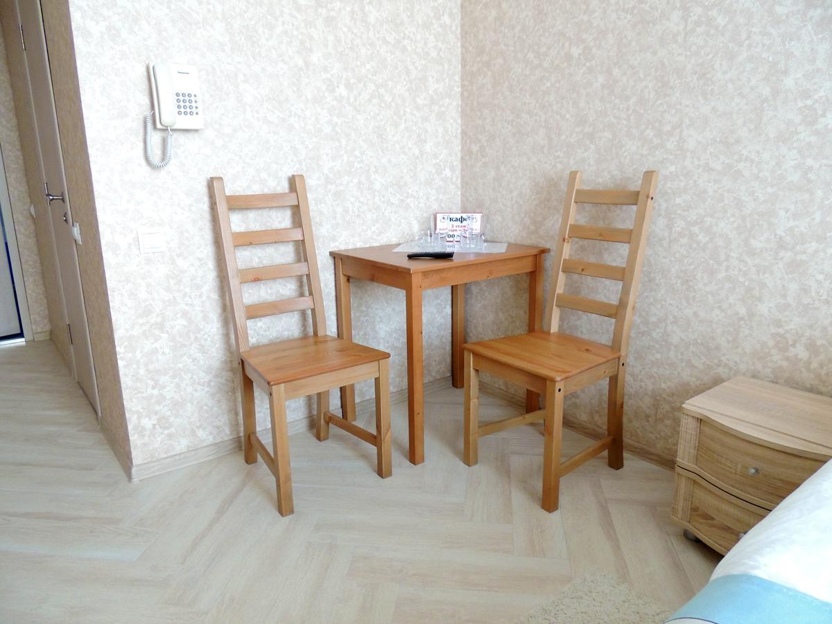 Hôtel Laguna à Kostanay Extérieur photo